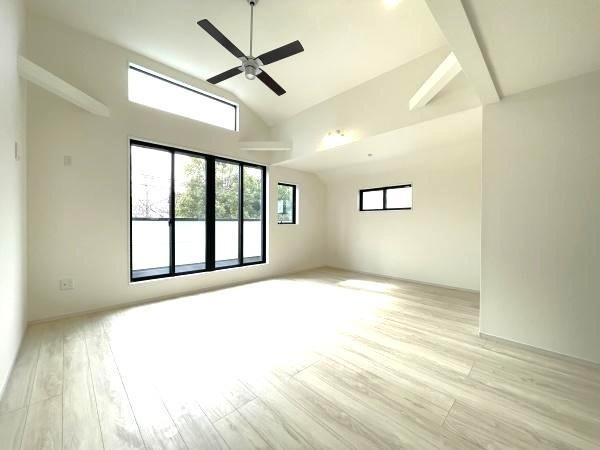 横浜市保土ケ谷区上星川２丁目の新築一戸建の外観：施工例|同じ施工会社が建築した施工例です。