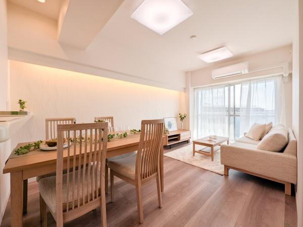 日商岩井鶴見マンションの居間・リビング|自慢したくなるリビング！
形も良く家具の配置にも困りません。