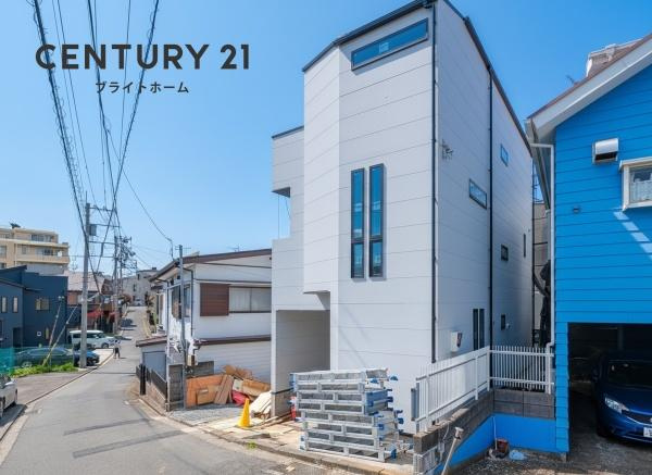 横浜市神奈川区神之木台の新築一戸建の前面道路含む現地写真|閑静な住宅街につき住環境良好です♪