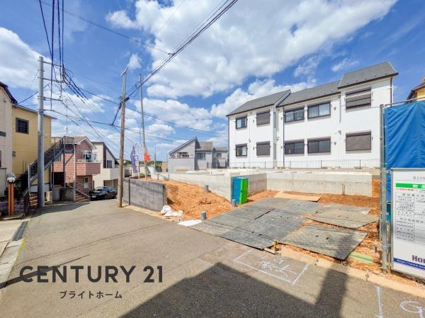横浜市旭区今宿町の新築一戸建の前面道路含む現地写真|陽当りの良さ、住環境を現地にてご確認下さい！
周辺環境も合わせてご案内させて頂きます！