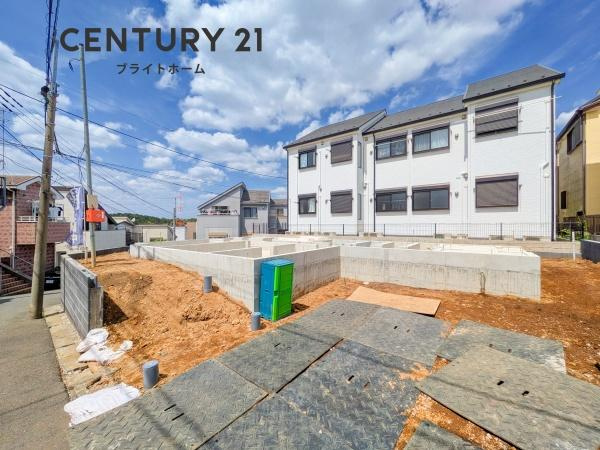 横浜市旭区今宿町の新築一戸建の外観|同仕様物件もご案内をさせて頂きます。
お車でご自宅まで送迎承ります。