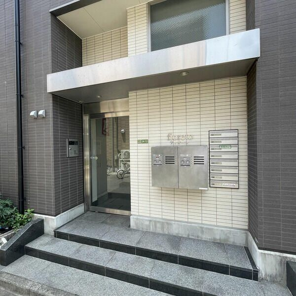 ｆｉｏｒｅｔｏ（フィオーレ）のエントランス