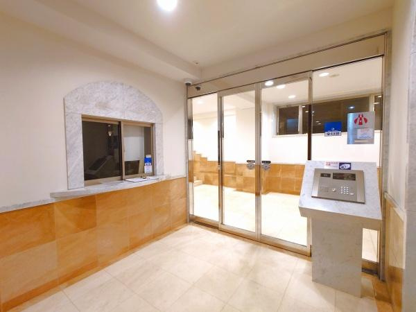 【エントランス】 | ヒルハイツたまプラーザ | オートロックでセキュリティ面も安心です。