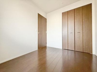【子供部屋】 | グランドパレス堺七道 | ベッドや机の配置もしやすく好きなものを飾る楽しみもあるお部屋♪お好みの部屋を自由につくることができます！
