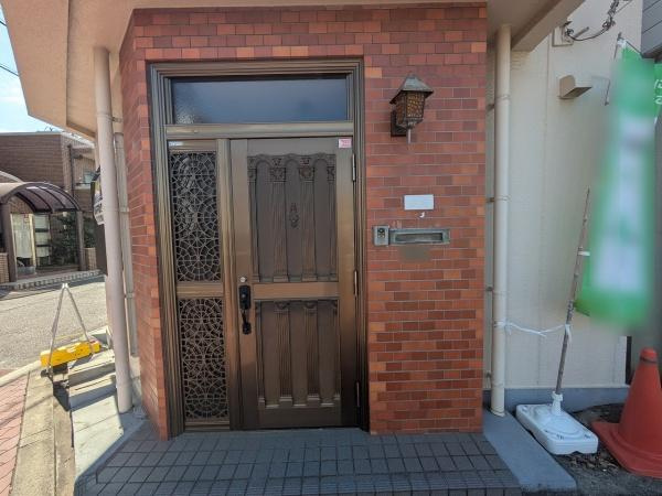 【玄関】 | 大阪市東淀川区小松3丁目　中古戸建