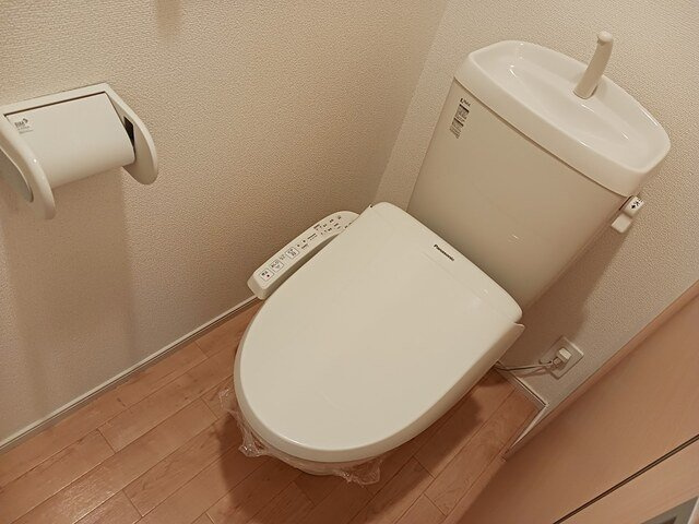 バールハイトＣのトイレ|落ち着いたトイレです