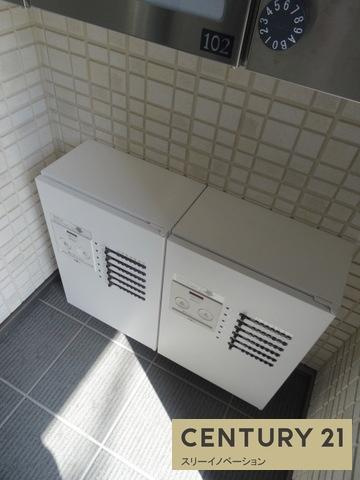 大阪市此花区伝法４丁目の賃貸マンションのエントランス