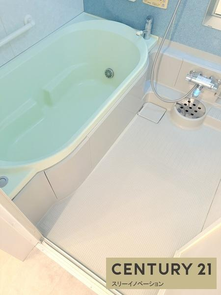 南恩加島6丁目店舗付き住宅の浴室