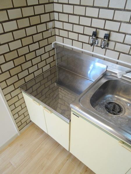 栄大正マンションの駐車場|★ガスコンロ設置可能★