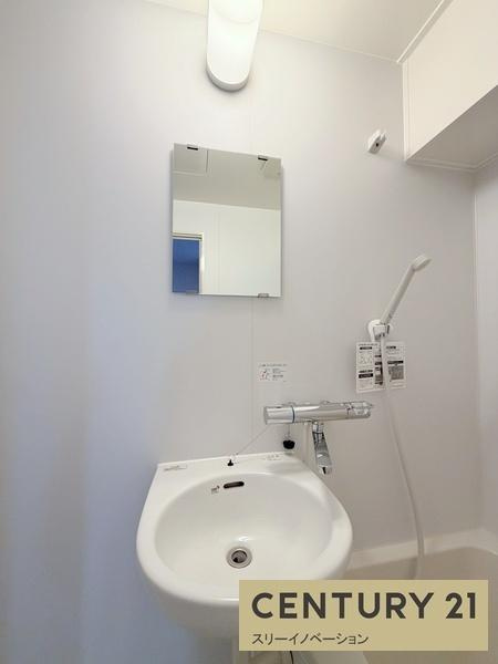 中善大正ハイツの洗面所|★鏡付きです★