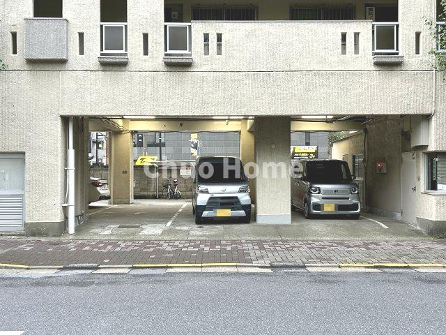 立川金町マンションの駐車場|駐車場