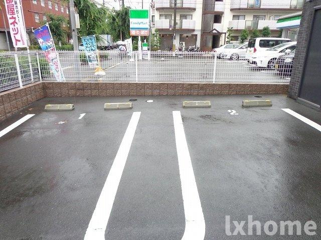 ル・ソレイユの駐車場|駐車場があります