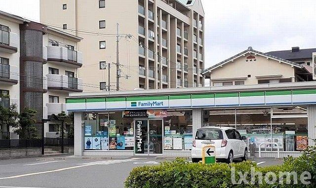 ル・ソレイユの周辺|ファミリーマート様まで30m