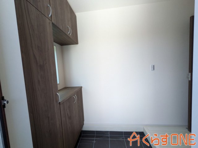 【玄関】 | 姫路市青山7期／全4棟