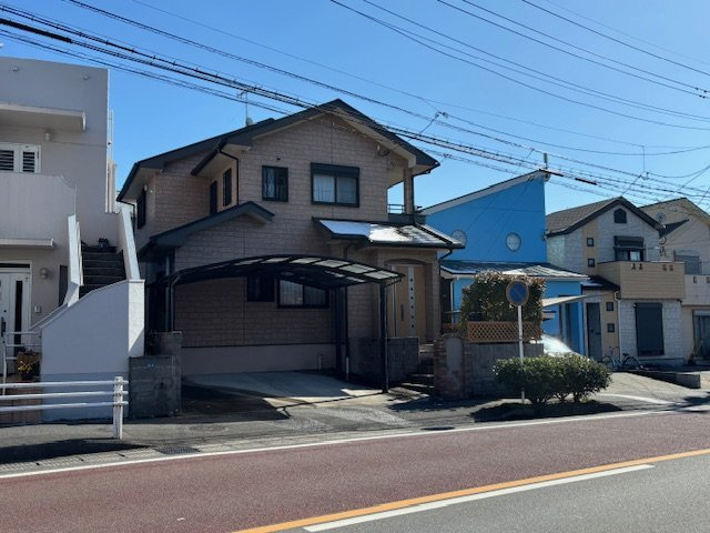 鹿児島市玉里団地２丁目の中古一戸建の前面道路含む現地写真|前面道路含む現地写真です