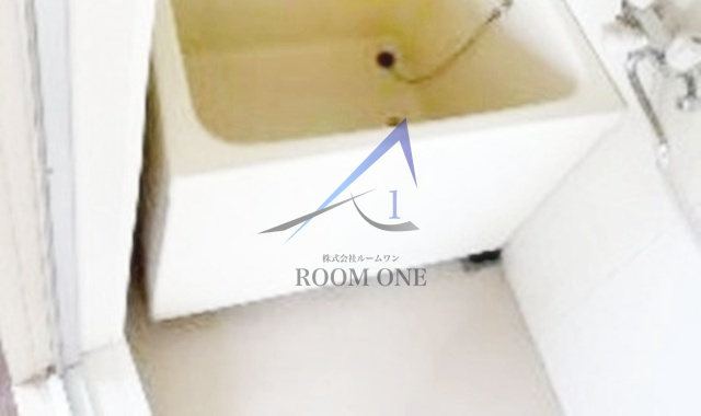 ＬＯＵＩＳの浴室|お風呂です。