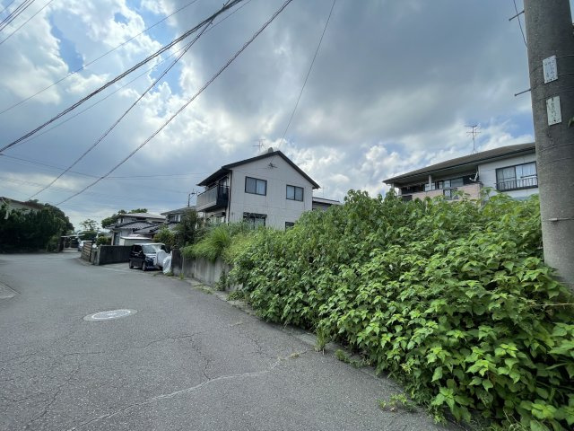 鹿児島県鹿児島市東坂元２丁目46-35の隣の外観
