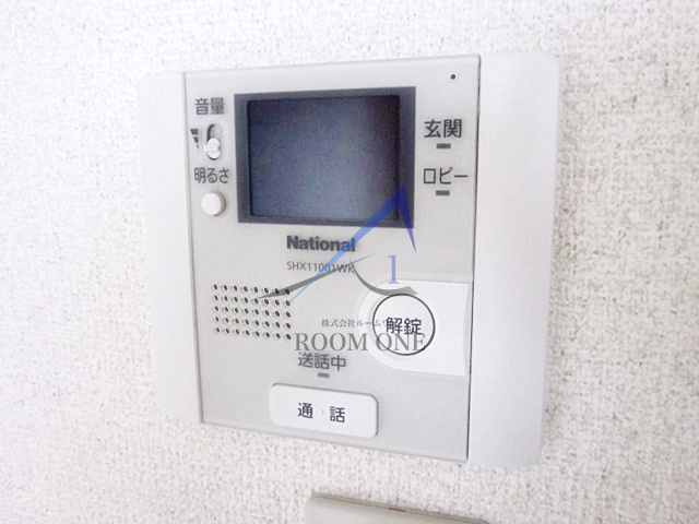 アベゼ住吉のセキュリティ|モニター付きインターホンです。