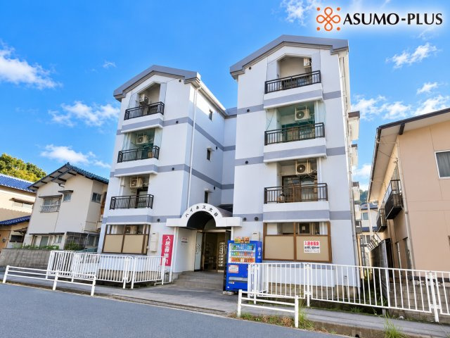 太宰府市五条４丁目の賃貸マンションの外観|ベッドや家具家電はありません