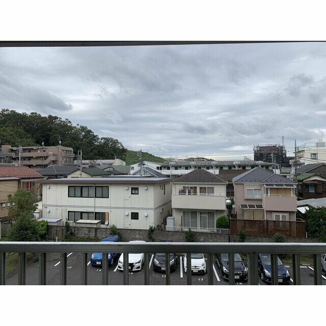 川崎市多摩区東生田１丁目の賃貸マンションの展望