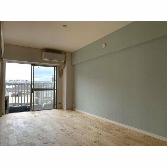 川崎市多摩区東生田１丁目の賃貸マンションの居間・リビング