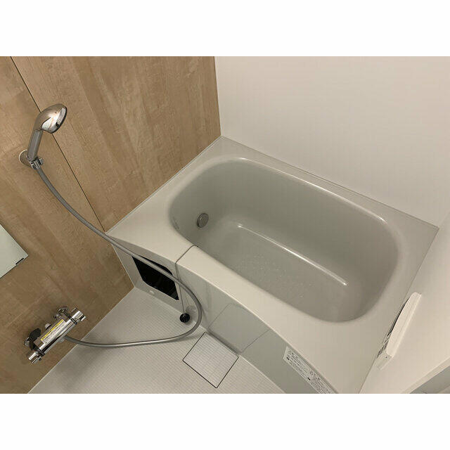 川崎市多摩区東生田１丁目の賃貸マンションの浴室