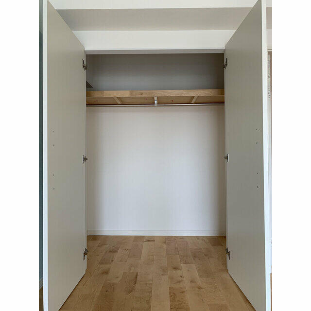 川崎市多摩区東生田１丁目の賃貸マンションの収納