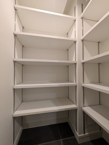 S-RESIDENCE大手門awesomeの収納