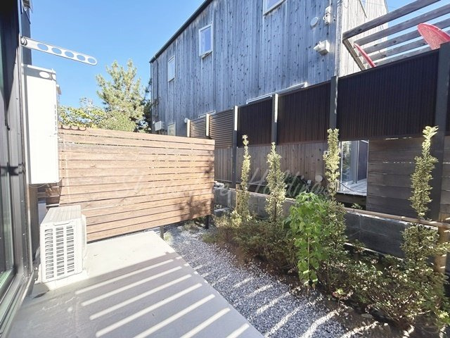 藤沢市鵠沼藤が谷３丁目のテラスの庭