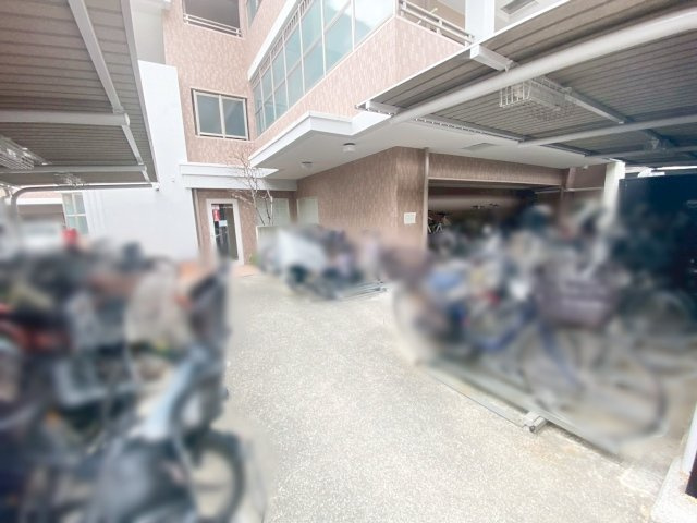 セレッソコート芦屋竹園の駐輪場