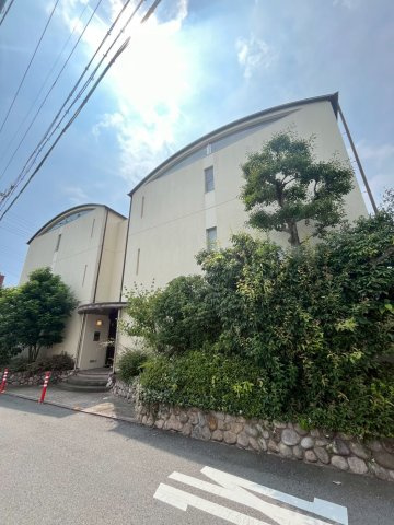 ペアコート仁川の外観