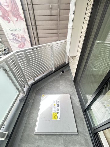 Ｅ－Ｃ’ｅｓｔ　ｂｉｅｎ灘のバルコニー