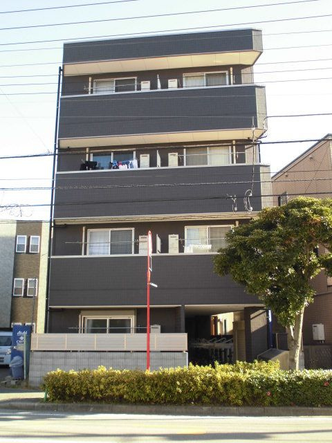 ゴールドスターの外観