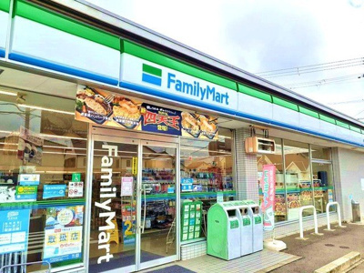 【周辺】 | ラベニュー西中Ⅱ | ファミリーマート水道路店様まで950m