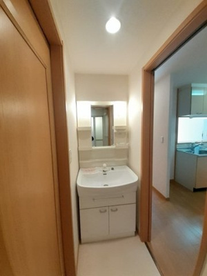 【洗面所】 | プレシャスコートＫ西浜 | 広い洗面スペース