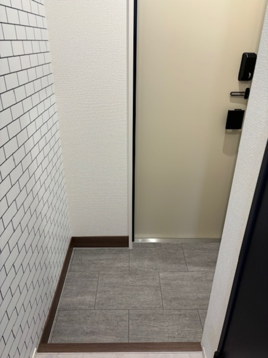 D－ROOM＋西町の玄関