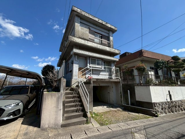 上竜尾町　中古戸建ての外観|鉄筋コンクリート造のお家です。昭和41年6月築の4K＋S。