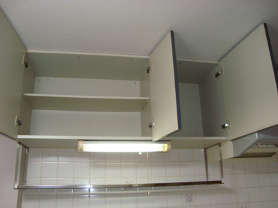 【収納】 | ツーリバーズ袴田 | キッチン上部収納（イメージ）