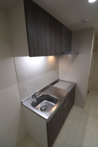 大阪市鶴見区今津中１丁目のアパートのキッチン