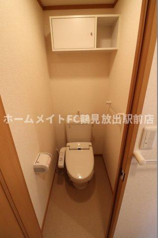大阪市鶴見区放出東３丁目の賃貸マンションのトイレ