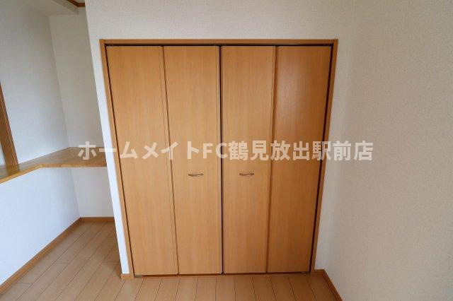 大阪市鶴見区放出東３丁目の賃貸マンションの収納