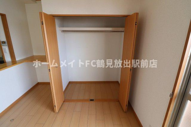 大阪市鶴見区放出東３丁目の賃貸マンションの収納