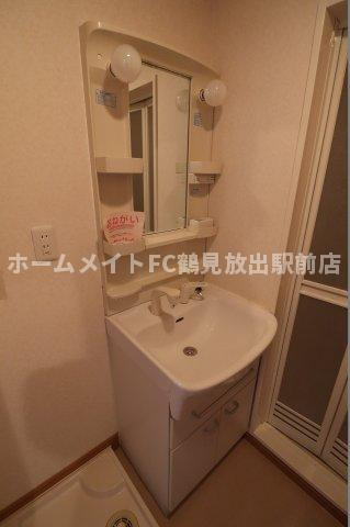 大阪市鶴見区放出東３丁目の賃貸マンションの独立洗面台