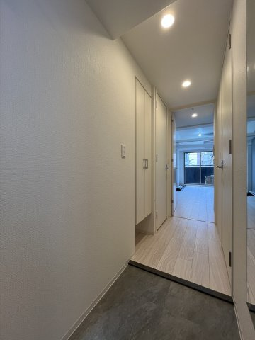 【玄関】 | セレニテ難波ミラク参番館