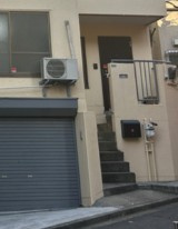 大塚戸建のエントランス
