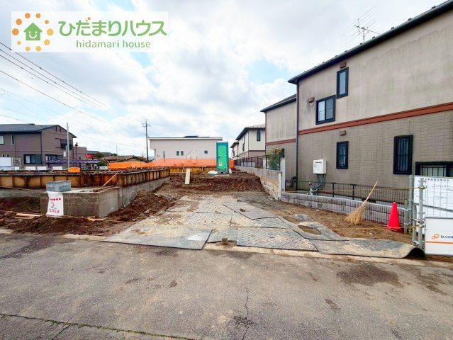 【駐車場】 | 土浦市小岩田東2丁目6期　新築戸建　1号棟 | マイホームなら駐車場代がかかりません！しかも、自宅の駐車場で洗車ができます！今までコイン洗車に行っていた手間も省けて、節約にもつながります(^^♪