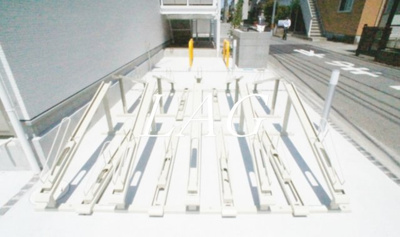 【その他共用部分】 | リブリ・Tierra | 駐輪場です。