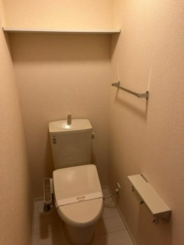 メゾンエスポワール緑丘のトイレ