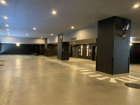 シティタワー大阪本町の駐車場