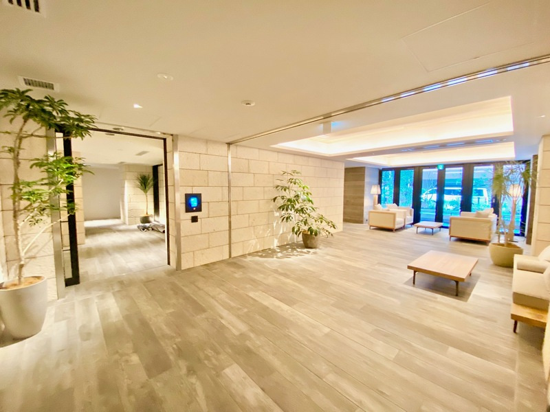 ONE ROOF RESIDENCE TAMACHIのロビー